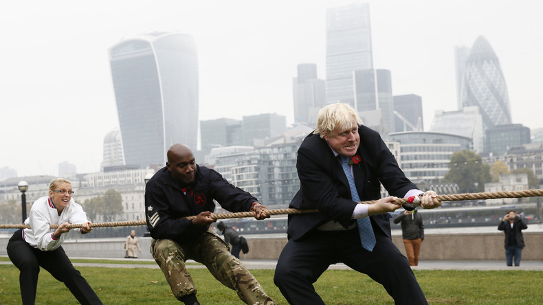 Alle hassen Boris - Wofür steht der neue britische Außenminister Johnson?