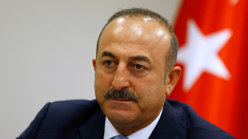 Türkischer Außenminister: Unerträgliche NATO-Arroganz, wir planen Militärkooperation mit Moskau