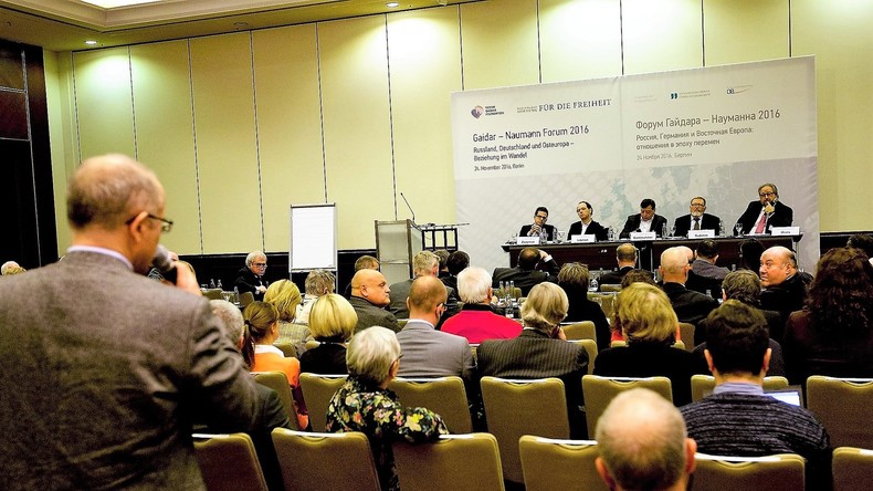 FDP-Forum zu Russland entgleitet - Sanktionsbefürworter fast von der Bühne gebuht