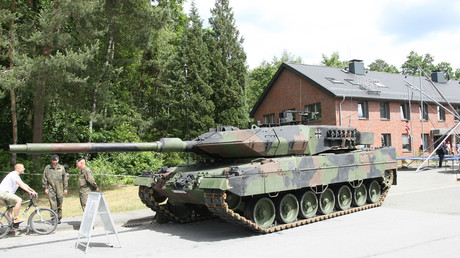 Der Kampfpanzer Leopard 2 aus deutscher Produktion.