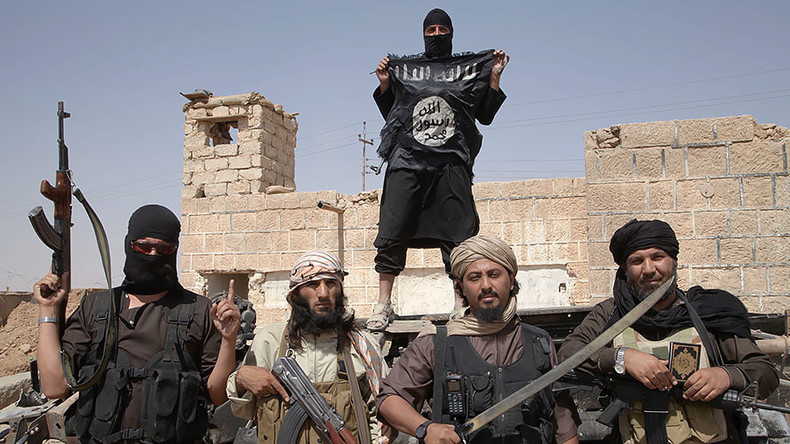 Interpol: Europa im Visier von mehr als 170 IS-Selbstmordattentätern